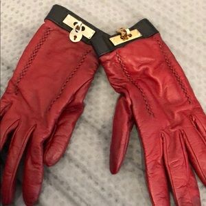 Cashmere lined red gloves from Italy